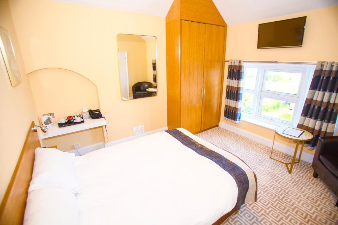 The Hadley Hotel New Barnet Bagian luar foto