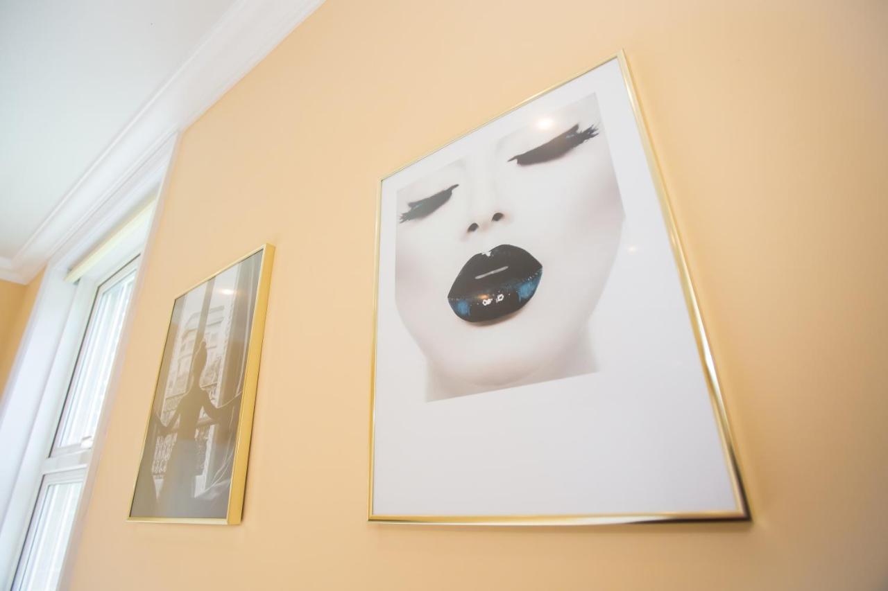 The Hadley Hotel New Barnet Bagian luar foto