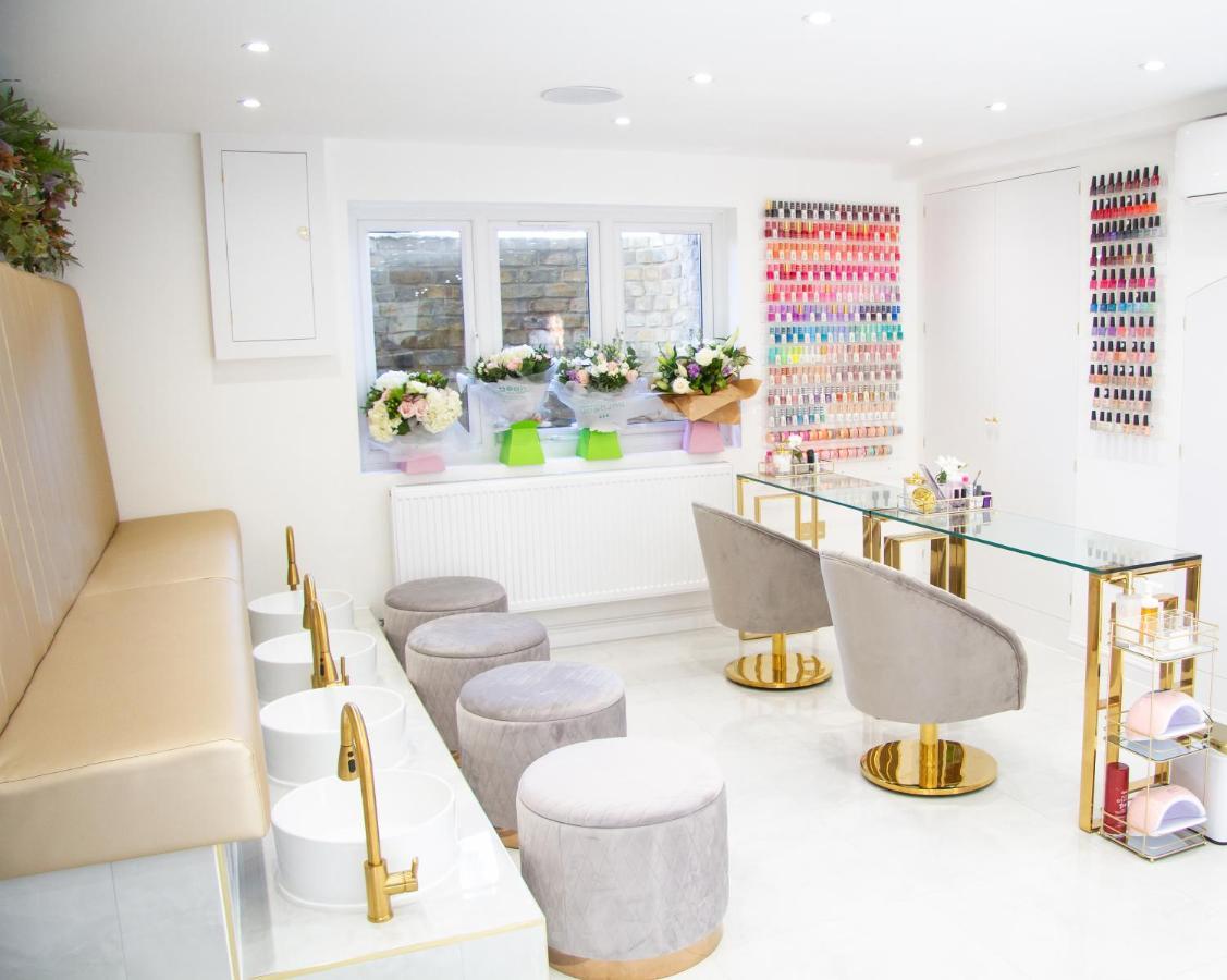 The Hadley Hotel New Barnet Bagian luar foto